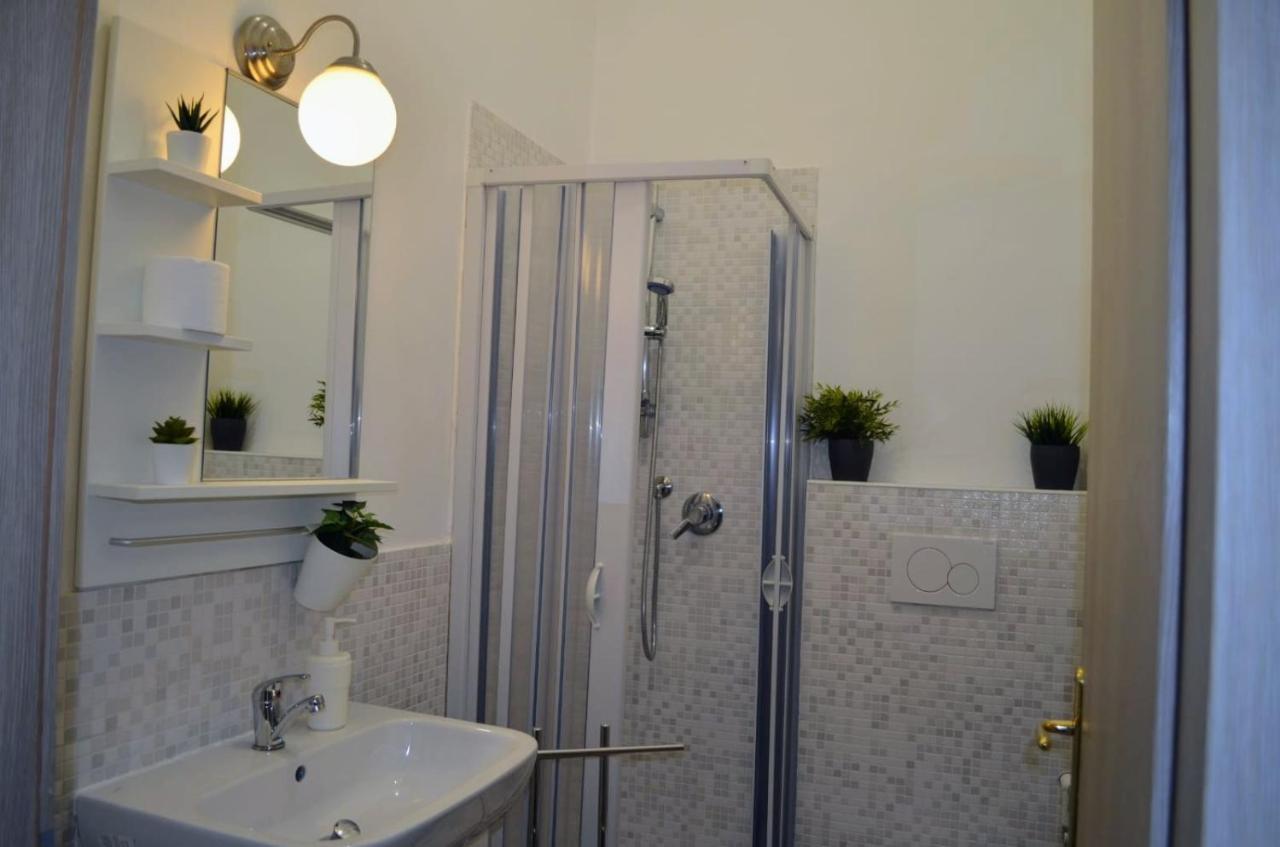 Ginny's Bed & Breakfast Rom